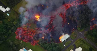 Hawaii'de Lavlar Hızla Yaşam Alanlarına İlerliyor