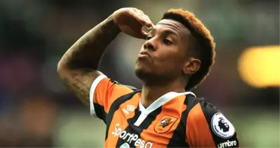 Galatasaray'la Görüşen Abel Hernandez, Leeds United'la da Görüşme Gerçekleştirecek