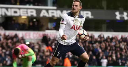 Tottenham, Vincent Janssen'e Forma Numarası Vermedi