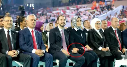 AK Parti Olağan Kongresi'ni Berat Albayrak ve Eşi El Ele İzledi