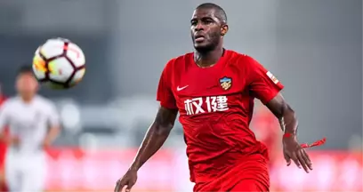 Galatasaray, Anthonys Modeste'yi 'Drogba Taktiğiyle' Transfer Etmek İstiyor