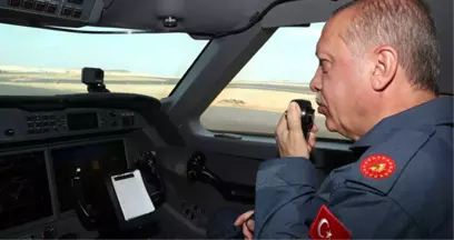 Başkan Erdoğan, Üçüncü Havalimanı'na İniş Yaptı