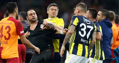 Futbol Yorumcusu Serdar Ali Çelikler'den Hasan Şaş'a: Pavyon Fedaisi misin?