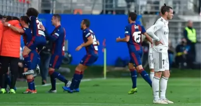 İspanya'da Real Madrid, Eibar'dan Fark Yedi: 3-0