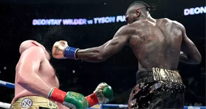 ABD'li Boksör Wilder, Fury ile Çıktığı Maçta Altın Kemerini Korudu