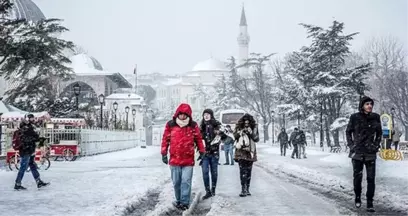 AKOM'dan İstanbul'a Kar Yağışı Uyarısı