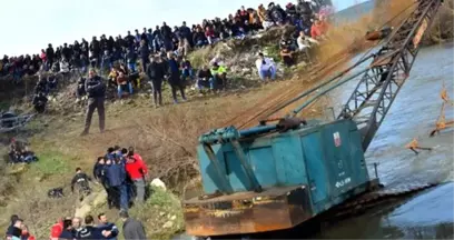 Çanakkale'de 4 Genç, Su Seviyesi Yükselen Derede Kayboldu