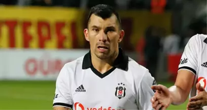 Beşiktaşlı Gary Medel, Takımdan Ayrılmadığı İçin Pişman Oldu