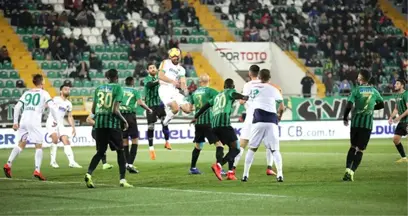 Alanyaspor'u 3-1 Mağlup Eden Akhisarspor, 8 Haftalık Galibiyet Hasretine Son Verdi