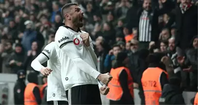 8 Maçta 6 Gol Atan Burak Yılmaz, Demba Ba'yı Geçti!