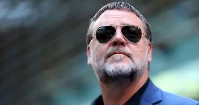 Russell Crowe'dan İstanbul ve Fenerbahçe Paylaşımı