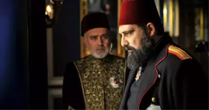 Payitaht Abdülhamid Setinde Feci Kaza! Cem Uçan, Apar Topar Hastaneye Kaldırıldı!