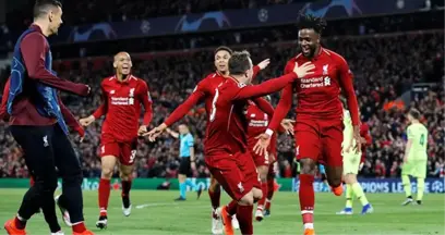 Liverpool'dan Muhteşem Geri Dönüş! Barcelona'yı Saf Dışı Bıraktılar