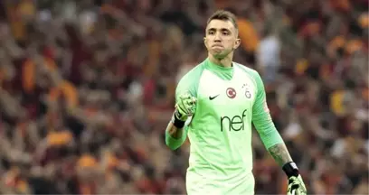 River Plate'ten Muslera için çılgın teklif!