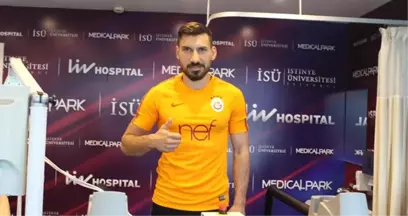 Galatasaray'ın yeni transferi Şener Özbayraklı'dan ilk sözler!