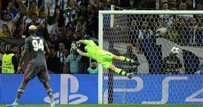 Iker Casillas, Antrenmanda Kalp Krizi Geçirdi!