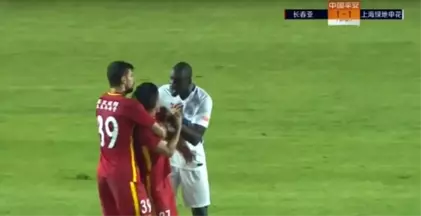 Demba Ba'ya Irkçı Saldırı