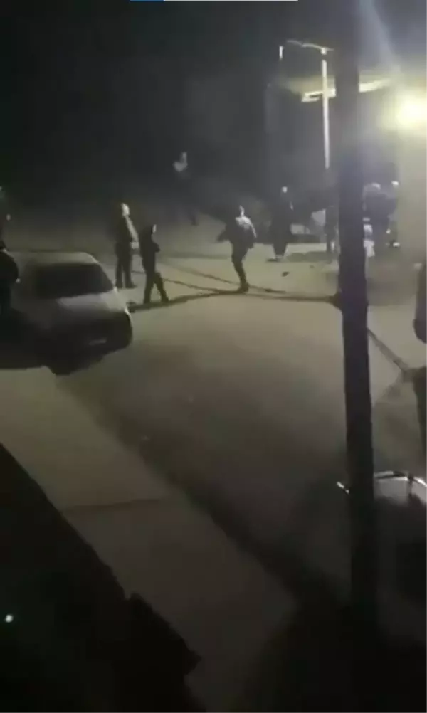 Türkiye'yi endişelendirecek görüntüler! Suriye'de muhalifler mahkumları serbest bırakıyor