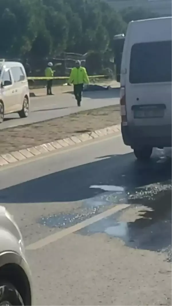 Başakşehir'de İETT otobüsünün çarptığı kişi öldü