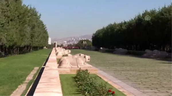 Şehit ve gazi çocukları Anıtkabir'de