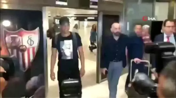 Fernando, imzayı atmak için Sevilla'da