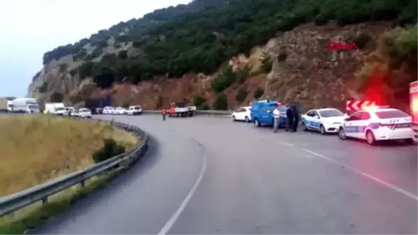 Isparta'da cip ile otomobil çarpıştı 3 ölü, 1 yaralı