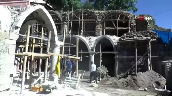 Tarihi Taşhan, restorasyondan sonra otel olarak hizmet verecek