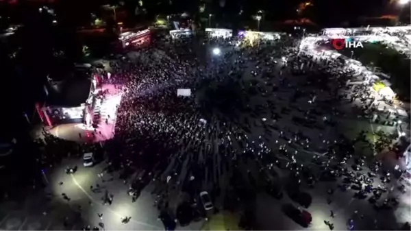 Konya'da Göl Festivali'nde Sevcan Orhan ve Hilmi Şahballı konseri