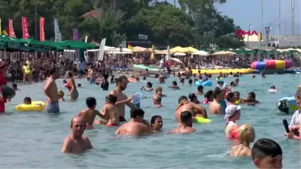 ANTALYA Kemer, bayramda 400 bin kişi bekliyor