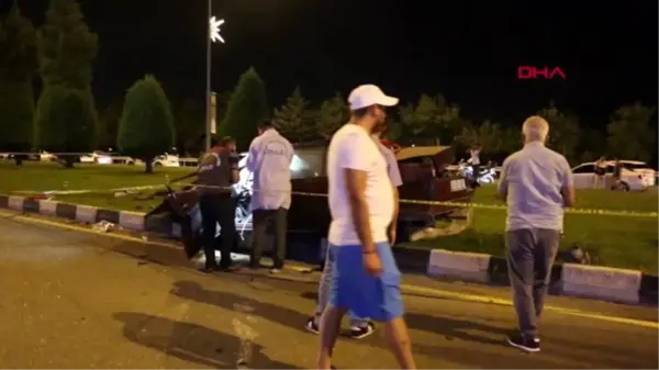 Manisa'da takla atan otomobilden fırlayan kişi öldü, sürücü ağır yaralandı