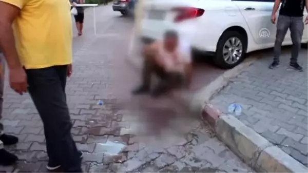 Adana'da bıçaklı kavga: 2 yaralı