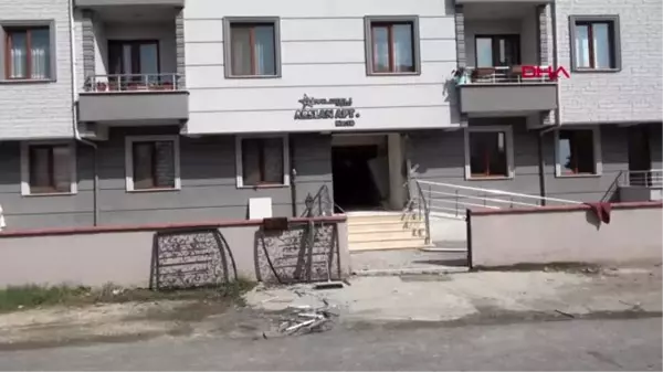 DÜZCE BOMBA GİBİ PATLAYAN ELEKTRİK TRAFOSU BİNA DUVARLARINI YIKTI