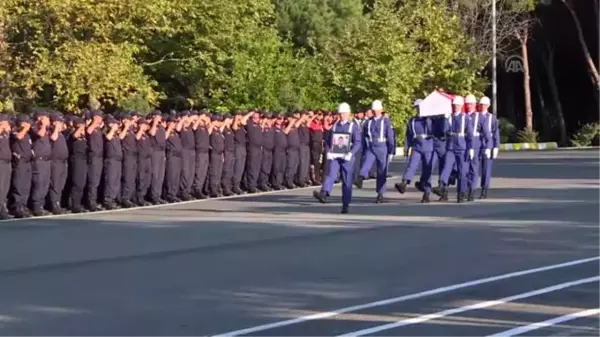 Şehit jandarma uzman çavuşun cenazesi memleketine uğurlandı