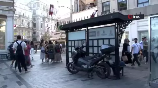 Beyoğlu İstiklal Caddesi'nde genç elektrik mühendisi Halit Ayar'ın bıçaklanarak öldürülmesine...