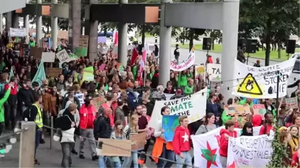 Hollanda'da iklim protestosu