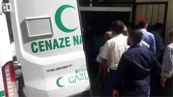 Gaziantep kavgada ölen 3 kişinin cenazeleri yakınlarına teslim edildi