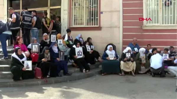 Diyarbakır hdp önündeki eylemde 14'üncü gün; aile sayısı 35 oldu