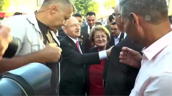 Kılıçdaroğlu, Bozkurt'ta depremden etkilenen vatandaşları ziyaret etti (2)