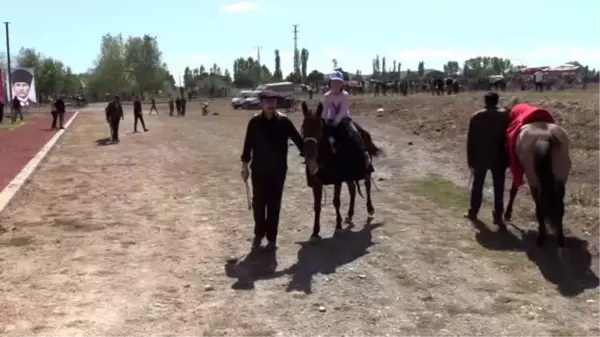 Amasya'da rahvan at yarışları yapıldı