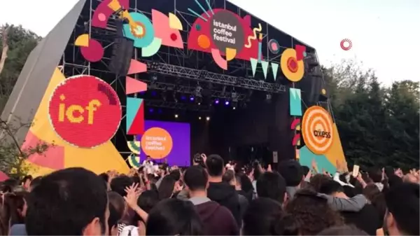 İstanbul Kahve Festivali'ne Feridun Düzağaç damgası