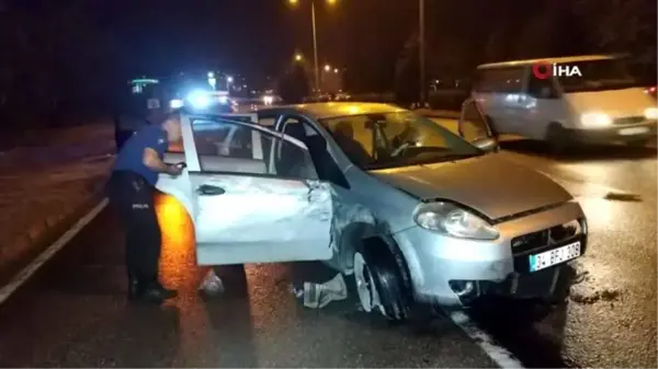 Samsun'da su kanalına yuvarlanıp ters dönen otomobilde can pazarı yaşandı