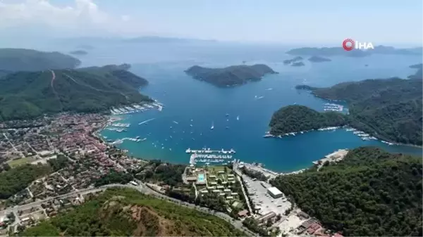 Muğla koylarında yer kalmadı...Mavi ile yeşilin birleştiği koylar havadan görüntülendi