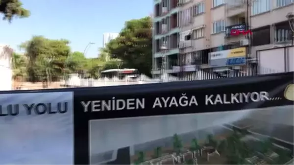 Manisa thyateira'da roma caddesi sütunları ayağa kaldırılıyor