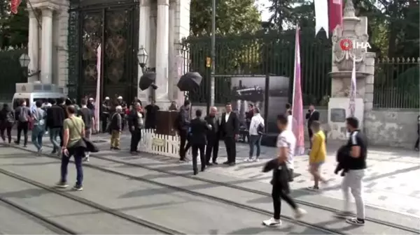 İstiklal Caddesinde Ara Güler etkinliği