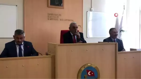 Kars İl Genel Meclisi Olağanüstü toplandı, HDP sıraları boş kaldı