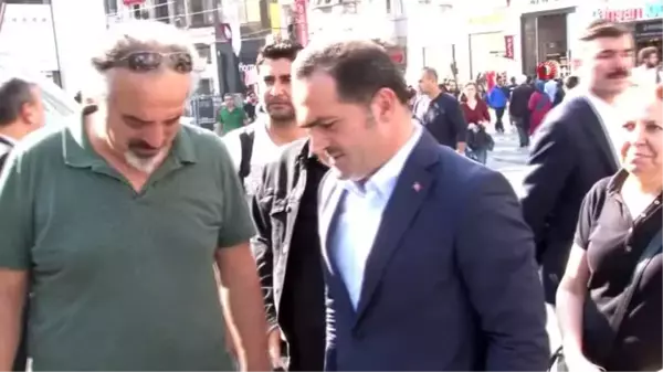 Duayen fotoğrafçı Ara Güler Beyoğlu'nda anıldı