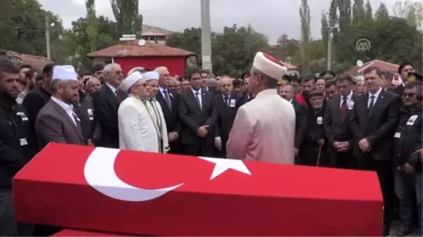 Şehit Piyade Uzman Onbaşı Sefa Fındık son yolculuğuna uğurlandı