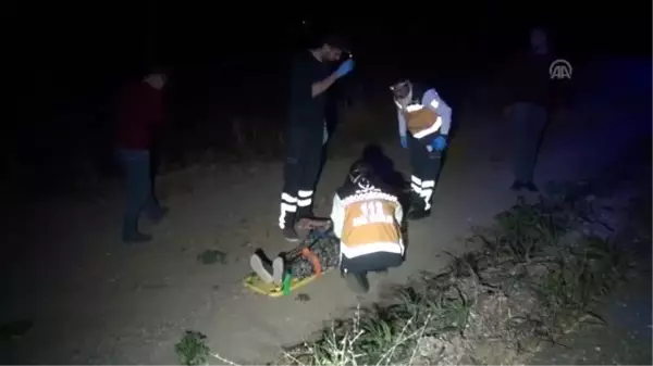 Otomobilin ambulansa çarpması sonucu 3 kişi yaralandı