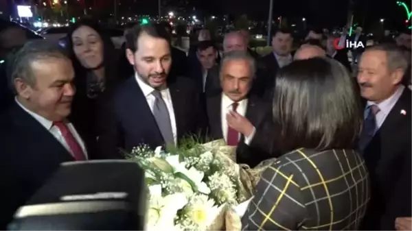 Bakan Albayrak, Ordu Büyükşehir Belediye Başkanı Güler'i ziyaret etti