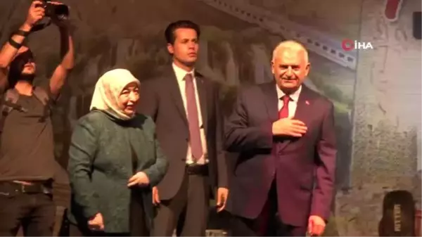 Binali Yıldırım'a Maltepe'de yoğun ilgi